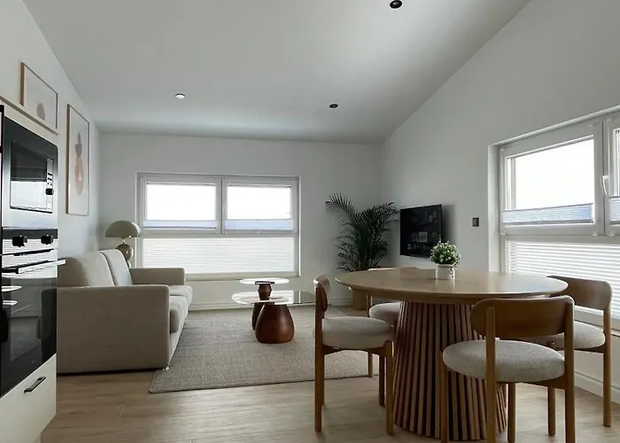 Moderne Und Helle In Soehlde *